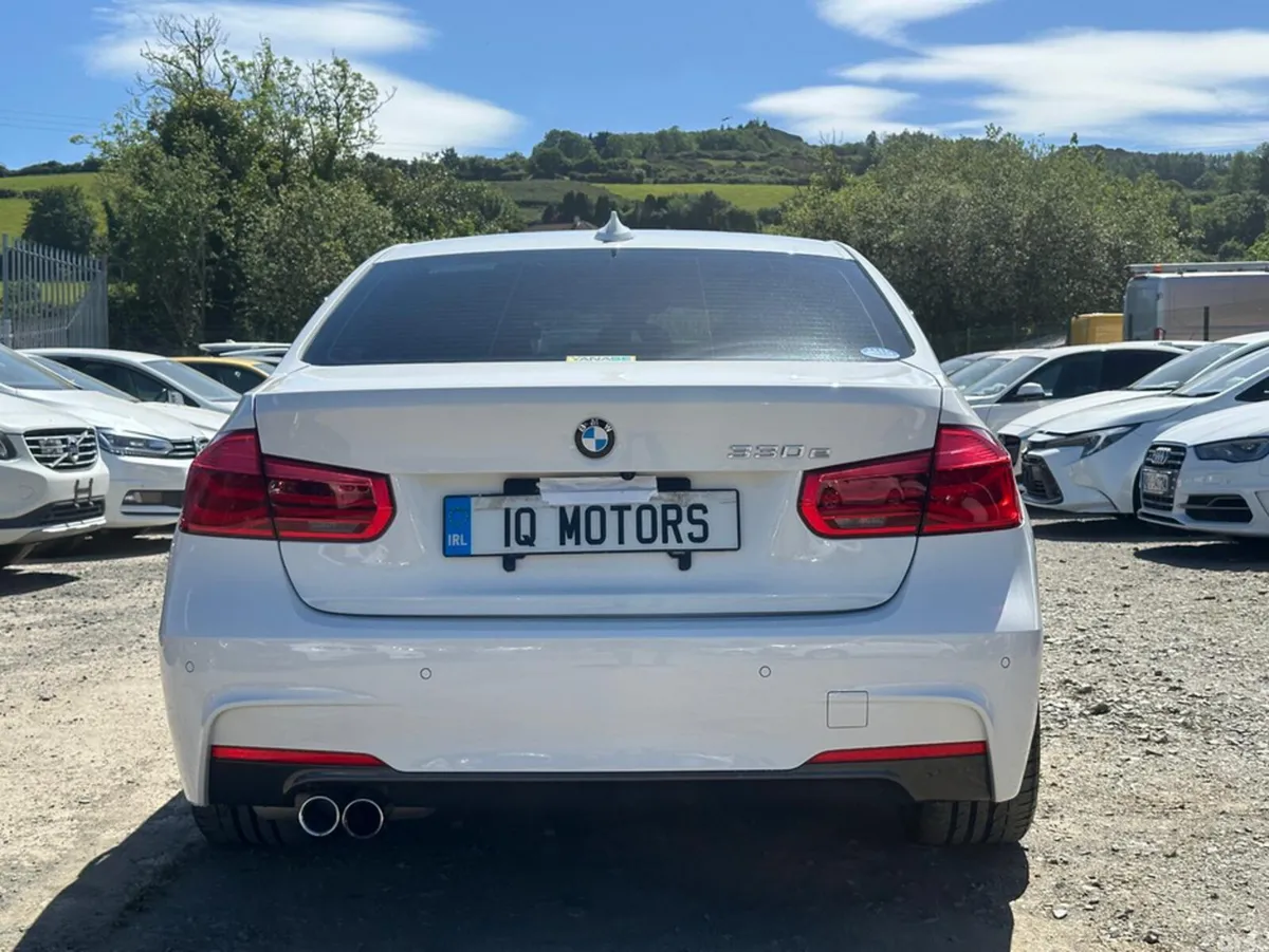 BMW 3-Series Saloon, Petrol Hybrid, 2017, White