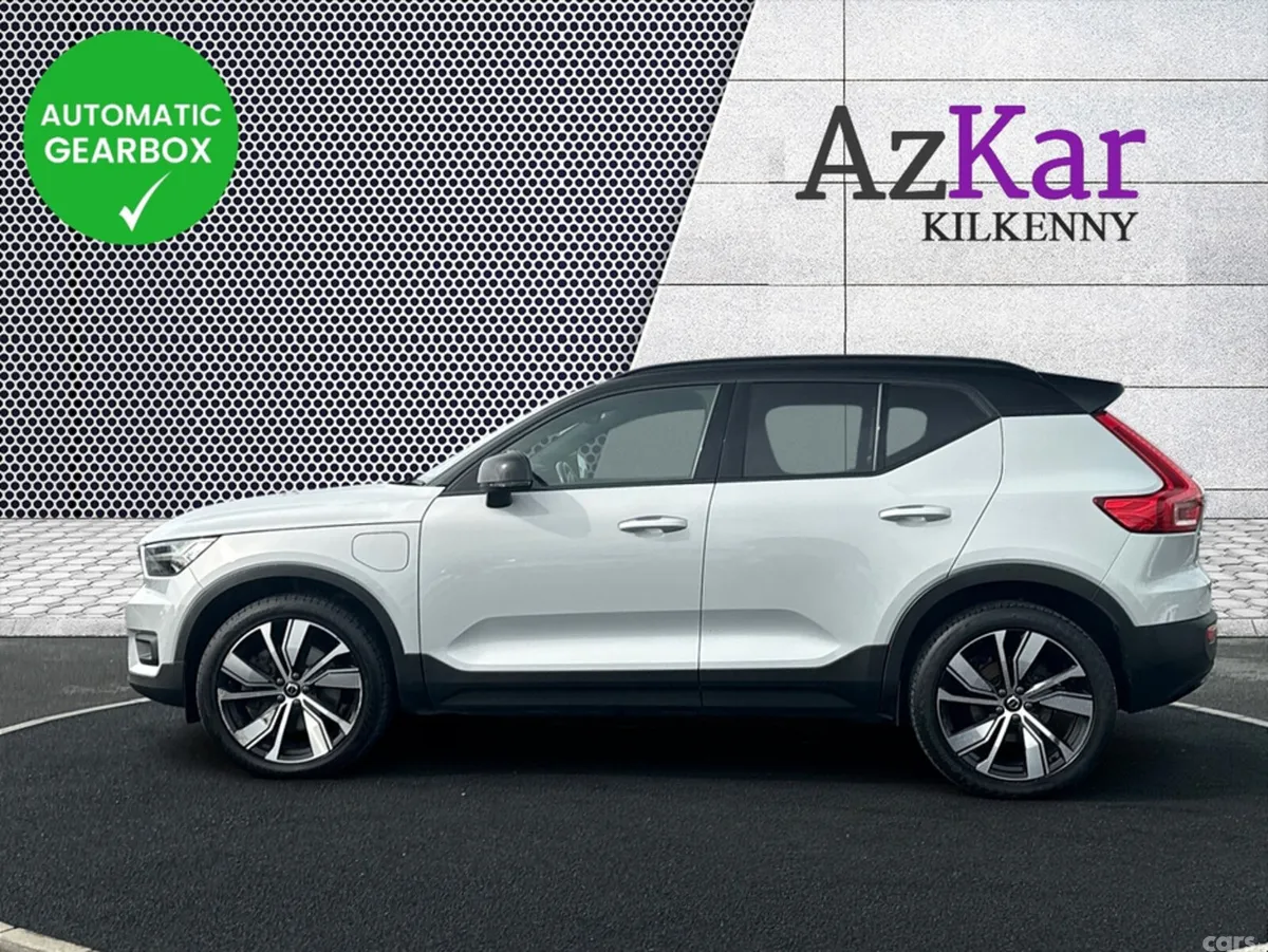 Volvo XC40 SUV, Petrol Plug-in Hybrid, 2022, Grey