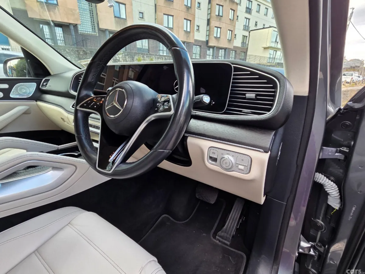 Mercedes-Benz GLE SUV, Diesel Plug-in Hybrid, 2024, Grey