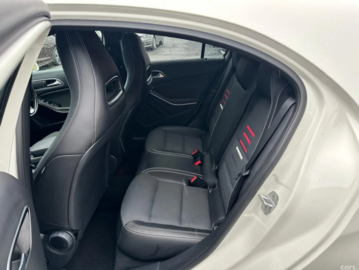 Mercedes-Benz A-Class Hatchback, Petrol, 2016, White