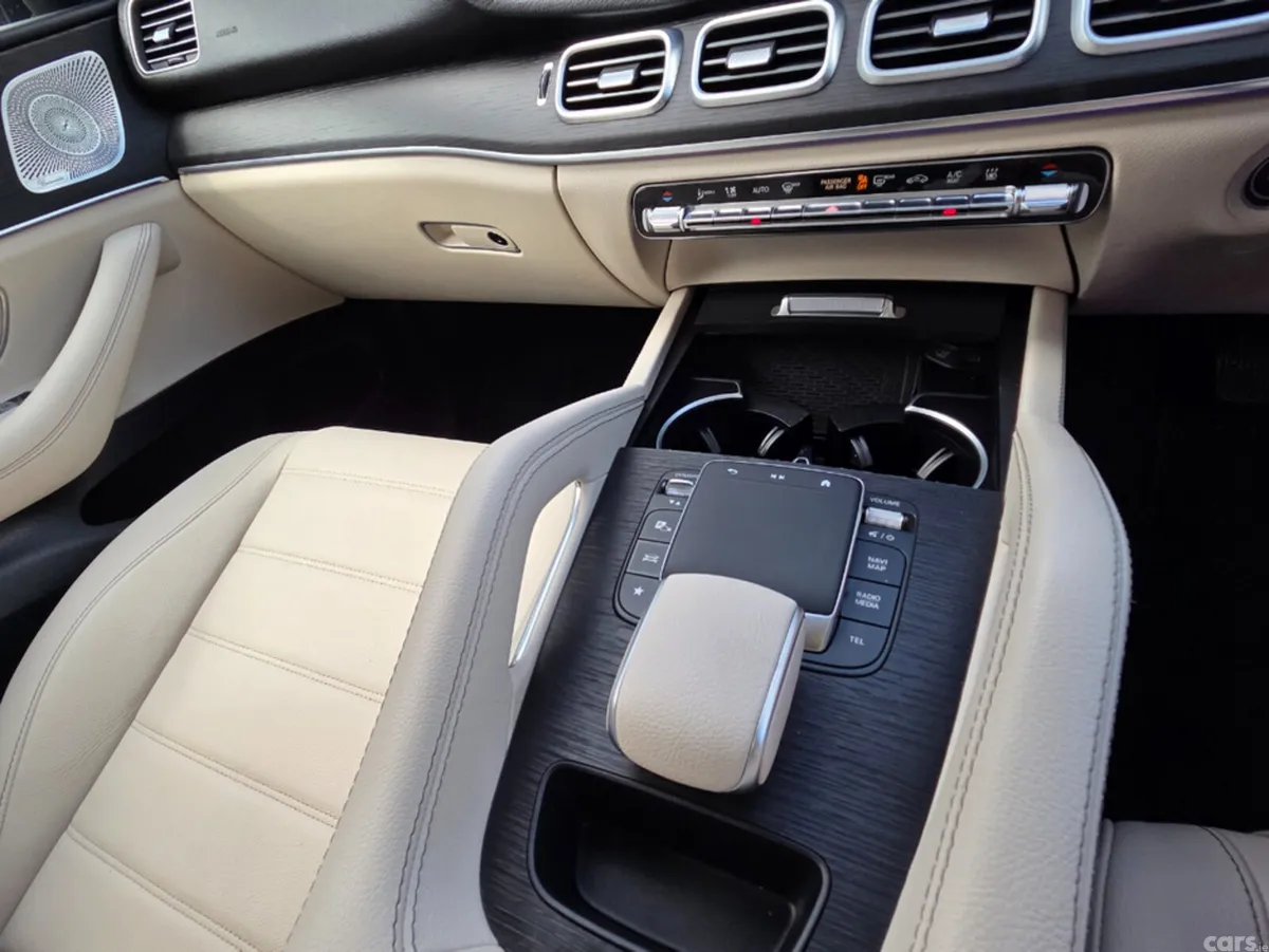 Mercedes-Benz GLE SUV, Diesel Plug-in Hybrid, 2024, Grey