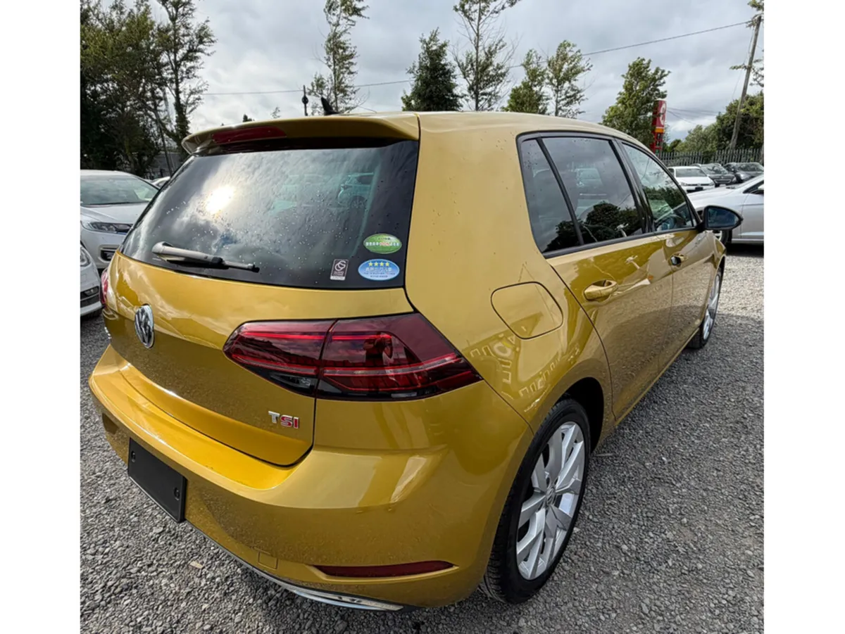 Volkswagen Golf Hatchback, Petrol, 2017, Gold