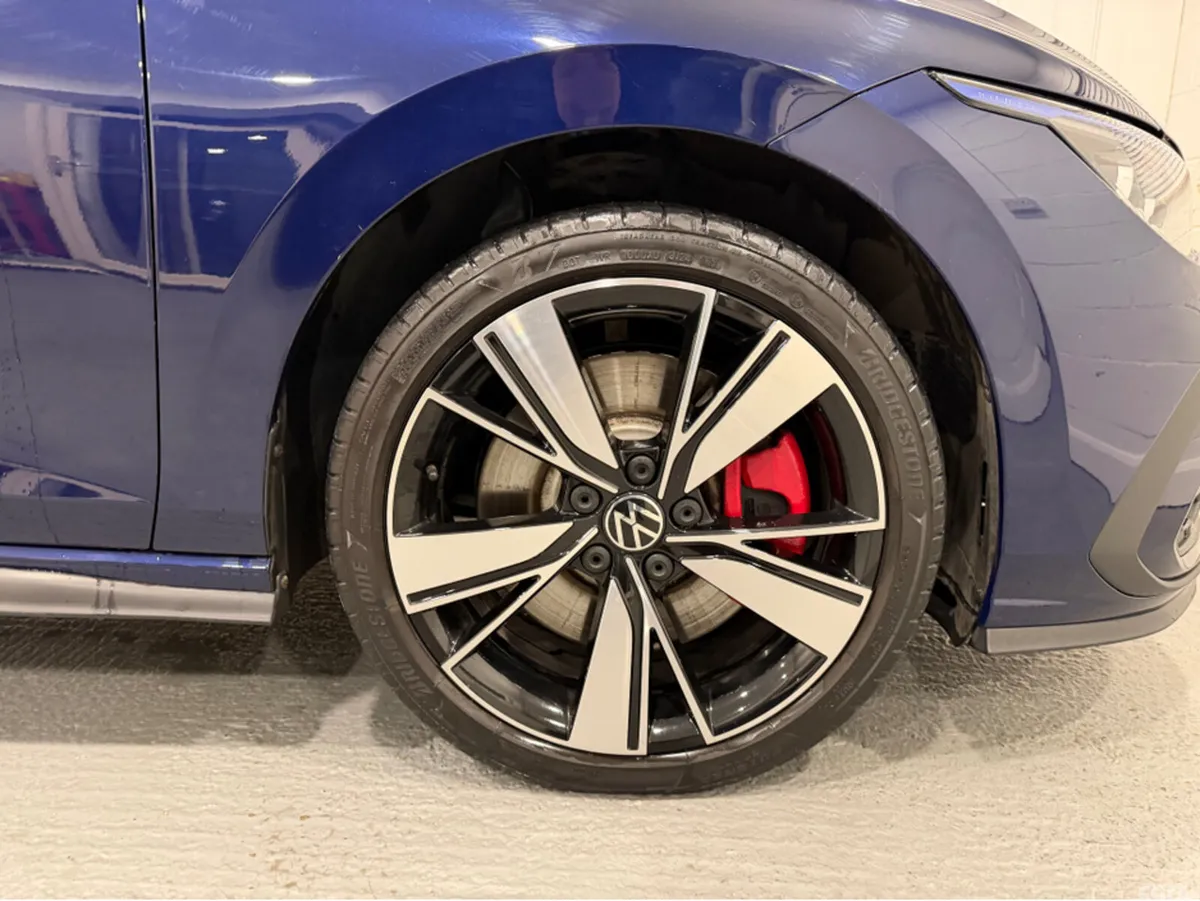 Volkswagen Golf Hatchback, Petrol Plug-in Hybrid, 2023, Blue