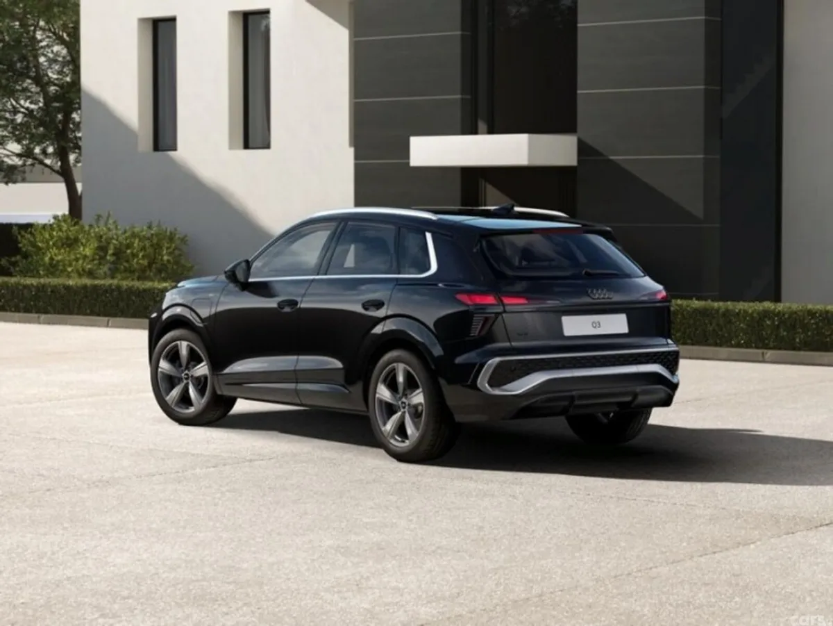 Audi Q3 SUV, Petrol Plug-in Hybrid, 2026, Black