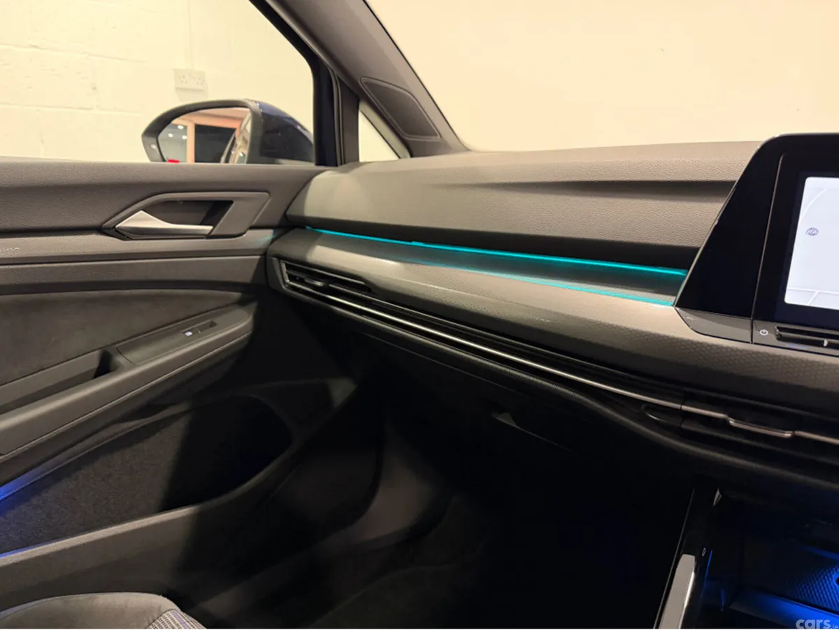 Volkswagen Golf Hatchback, Petrol Plug-in Hybrid, 2023, Blue