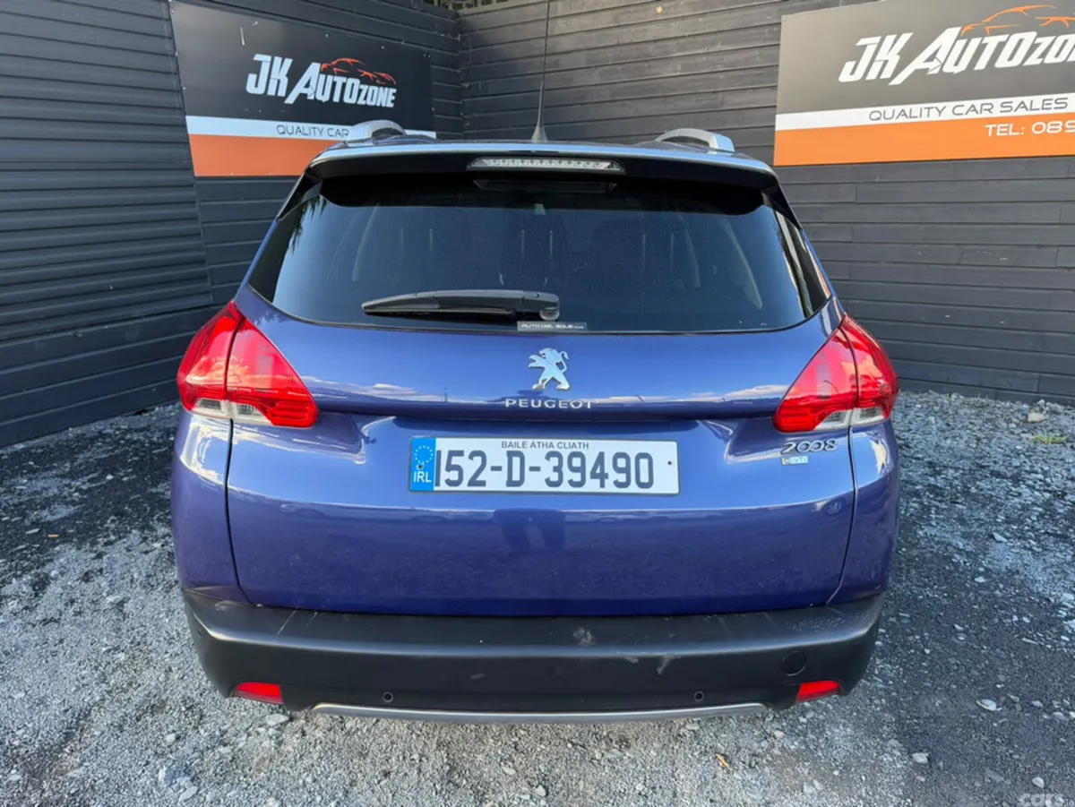 Peugeot 2008 Hatchback, Petrol, 2015, Blue