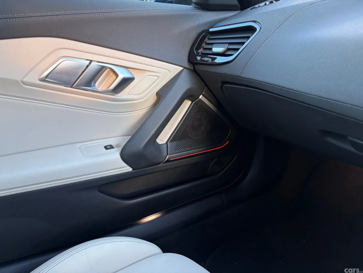 BMW Z4 Convertible, Petrol, 2021, Blue