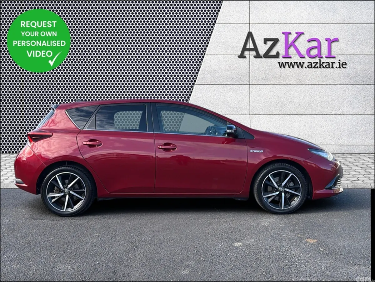 Toyota Auris Hatchback, Petrol Hybrid, 2018, Red