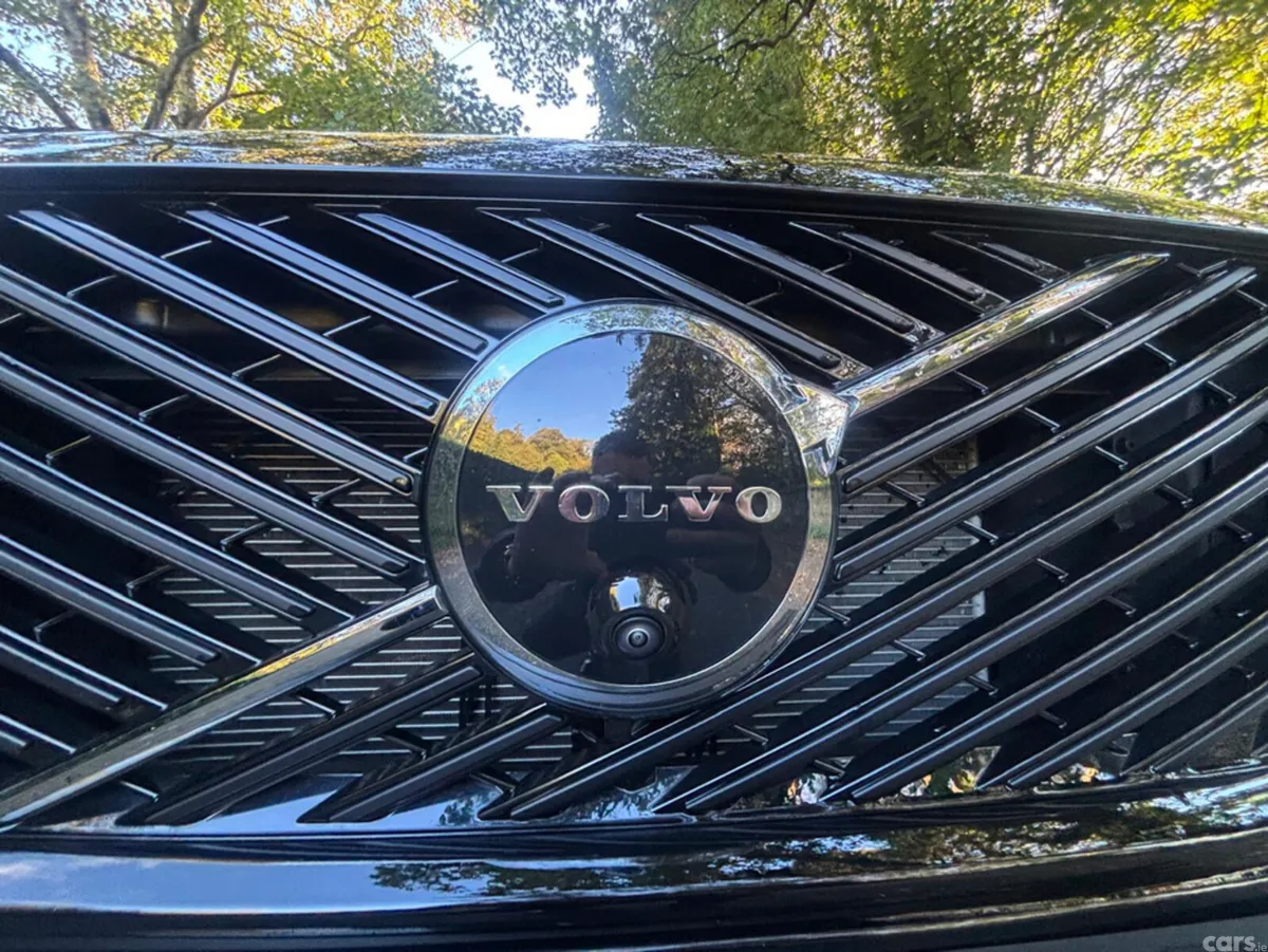 Volvo XC90 SUV, Petrol Plug-in Hybrid, 2025, Black