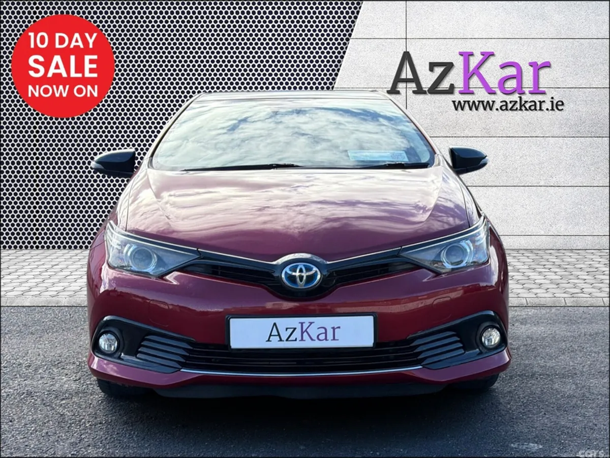 Toyota Auris Hatchback, Petrol Hybrid, 2018, Red