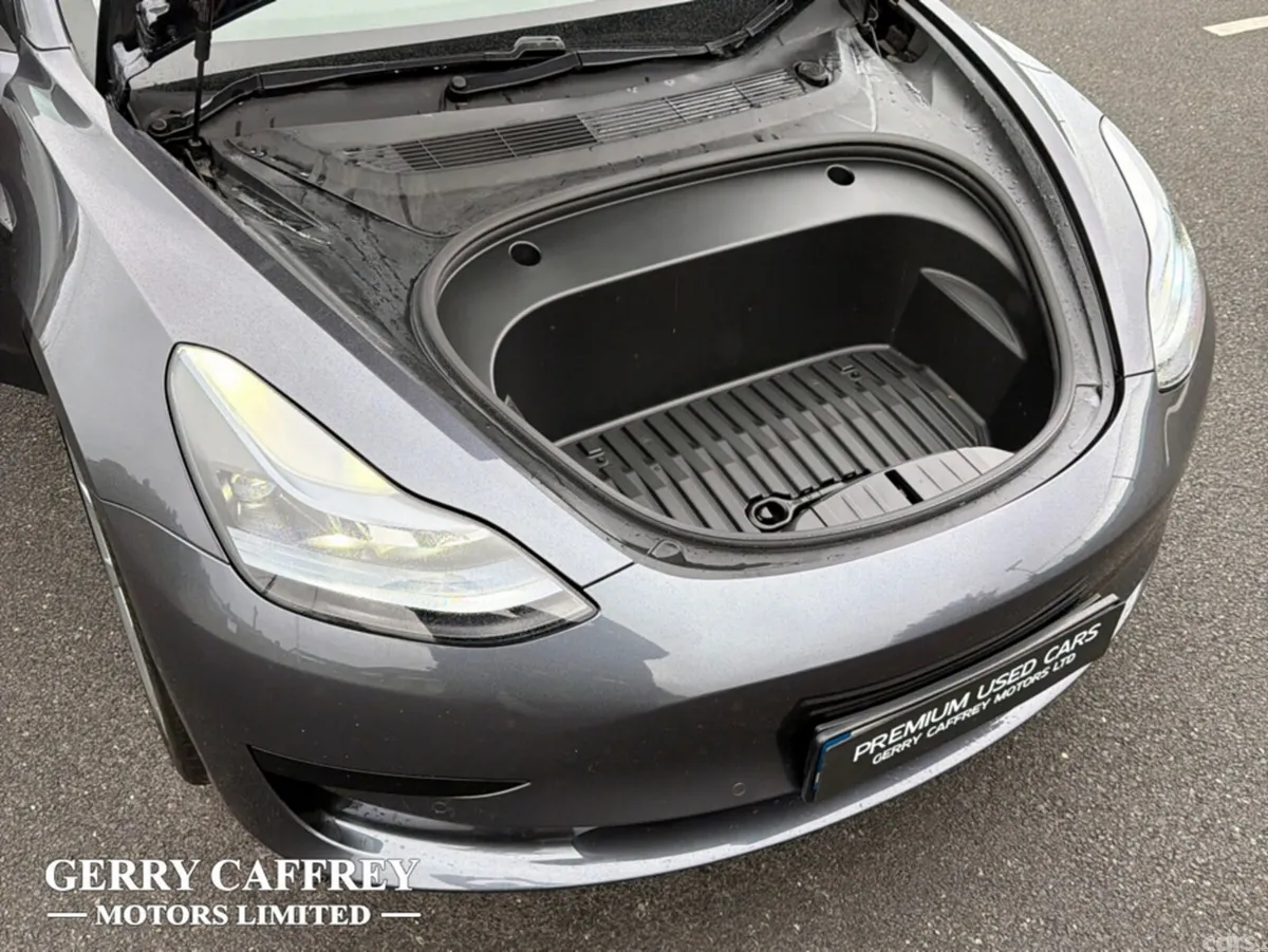 Tesla Model 3 Saloon, Electric, 2022, Grey