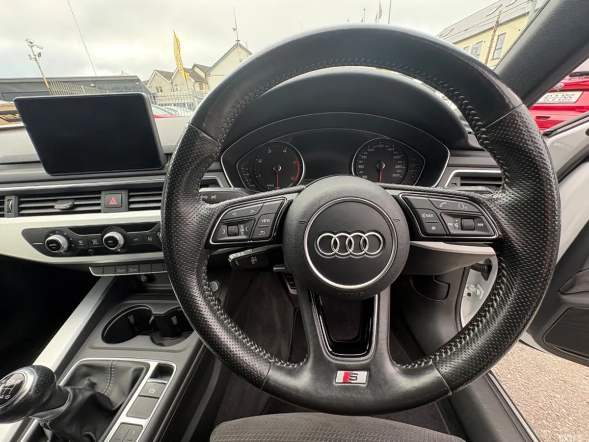 Audi A4 Estate, Diesel, 2017, White