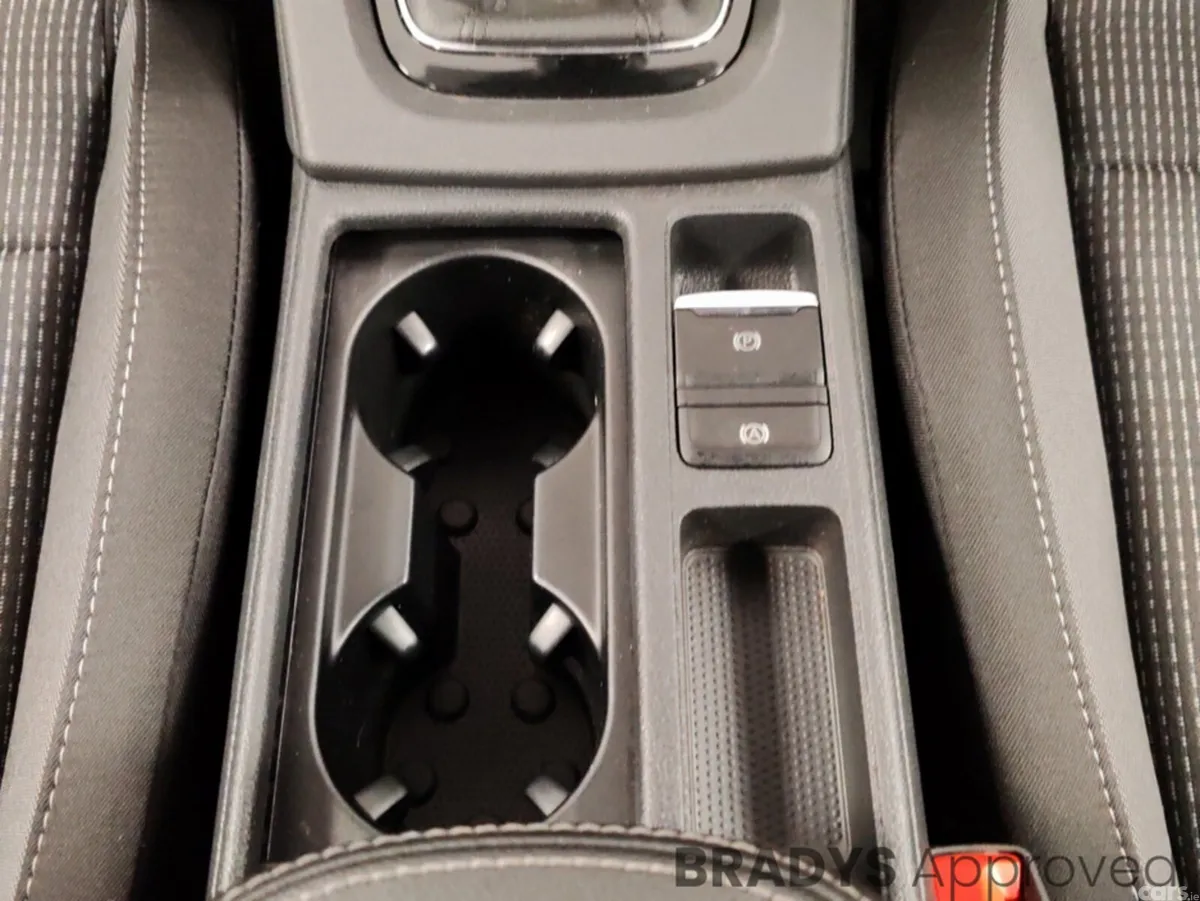 Skoda Octavia Hatchback, Diesel, 2021, Blue