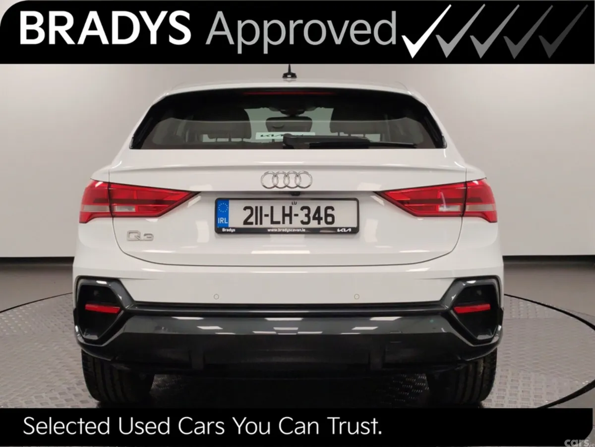 Audi Q3 Hatchback, Petrol, 2021, White