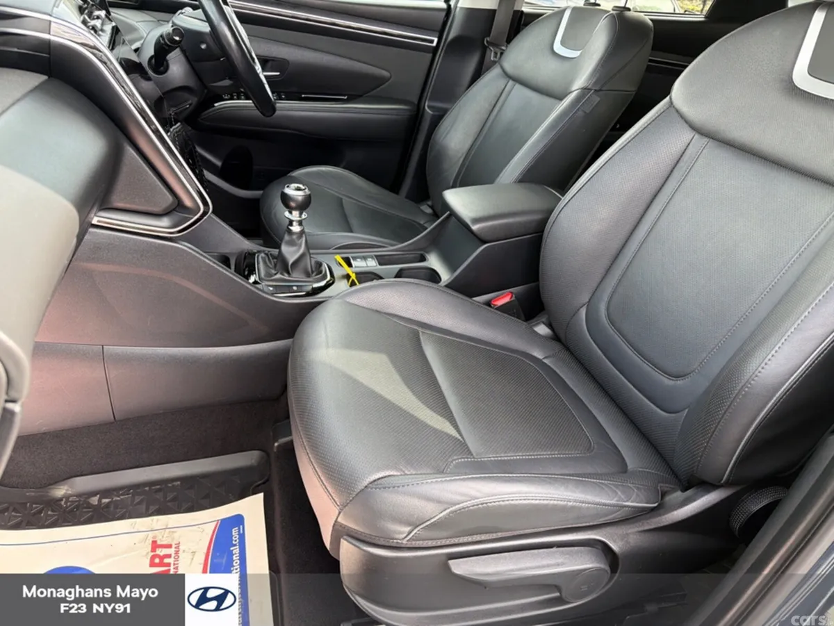 Hyundai Tucson MPV, Diesel, 2022, Blue