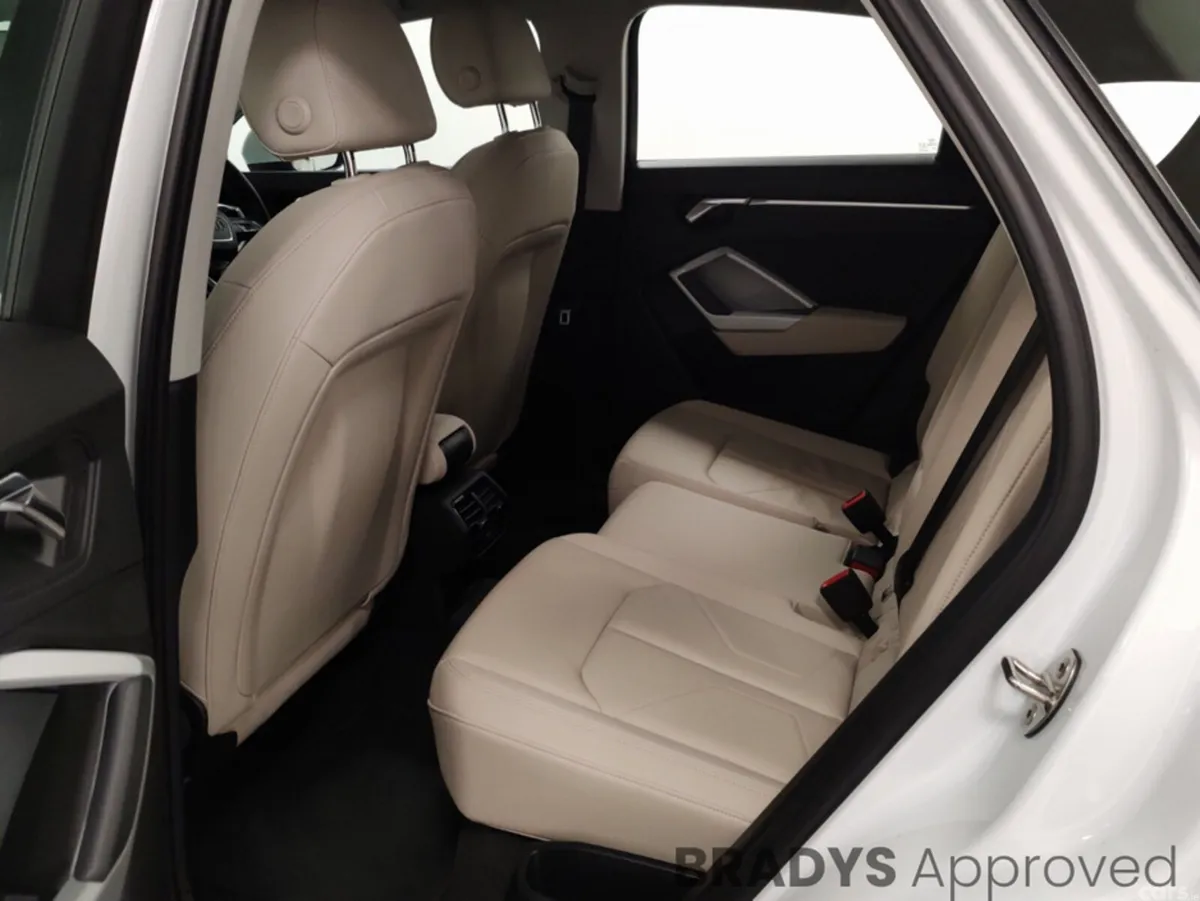 Audi Q3 Hatchback, Petrol, 2021, White