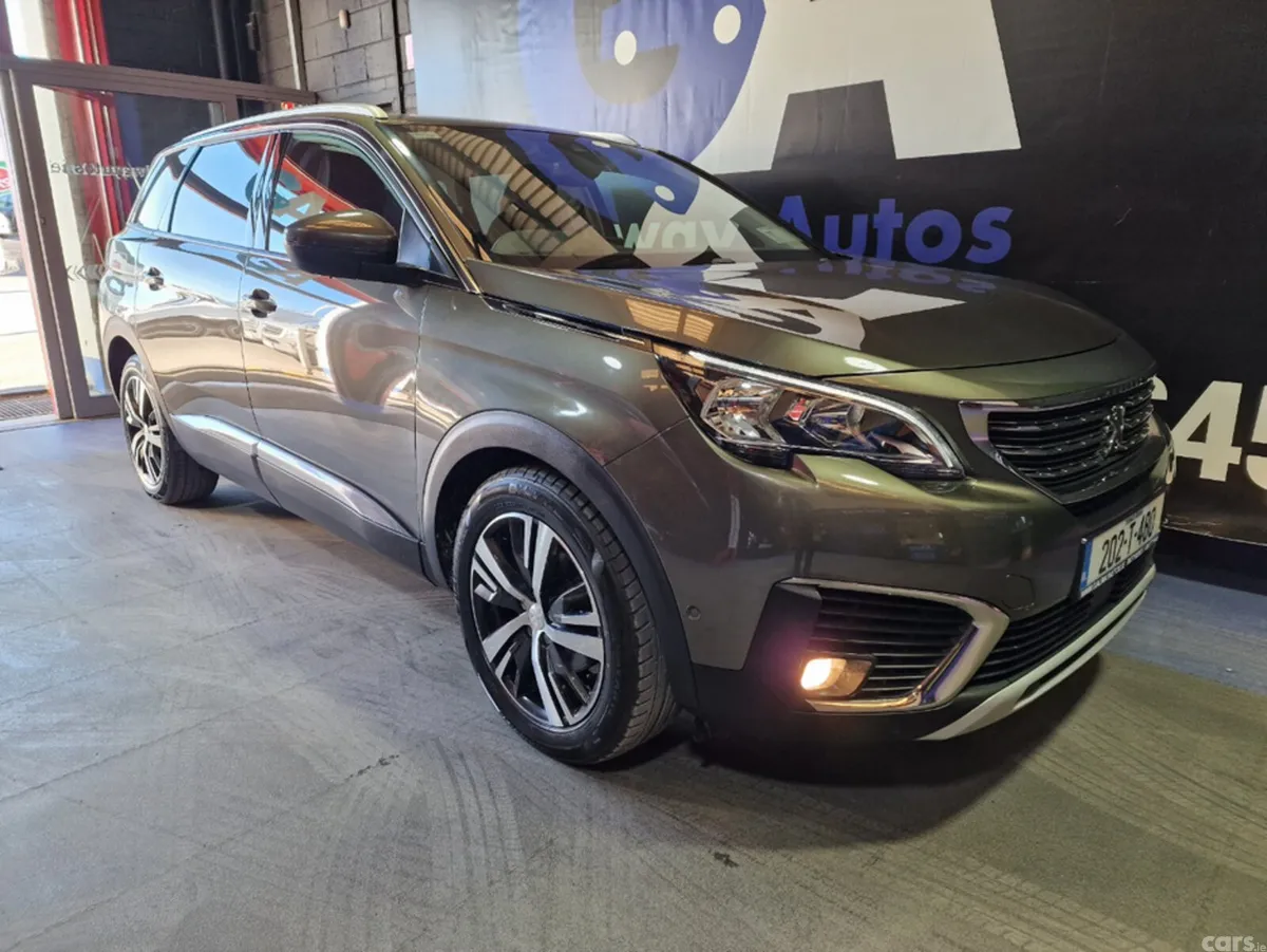 Peugeot 5008 MPV, Diesel, 2020, Grey