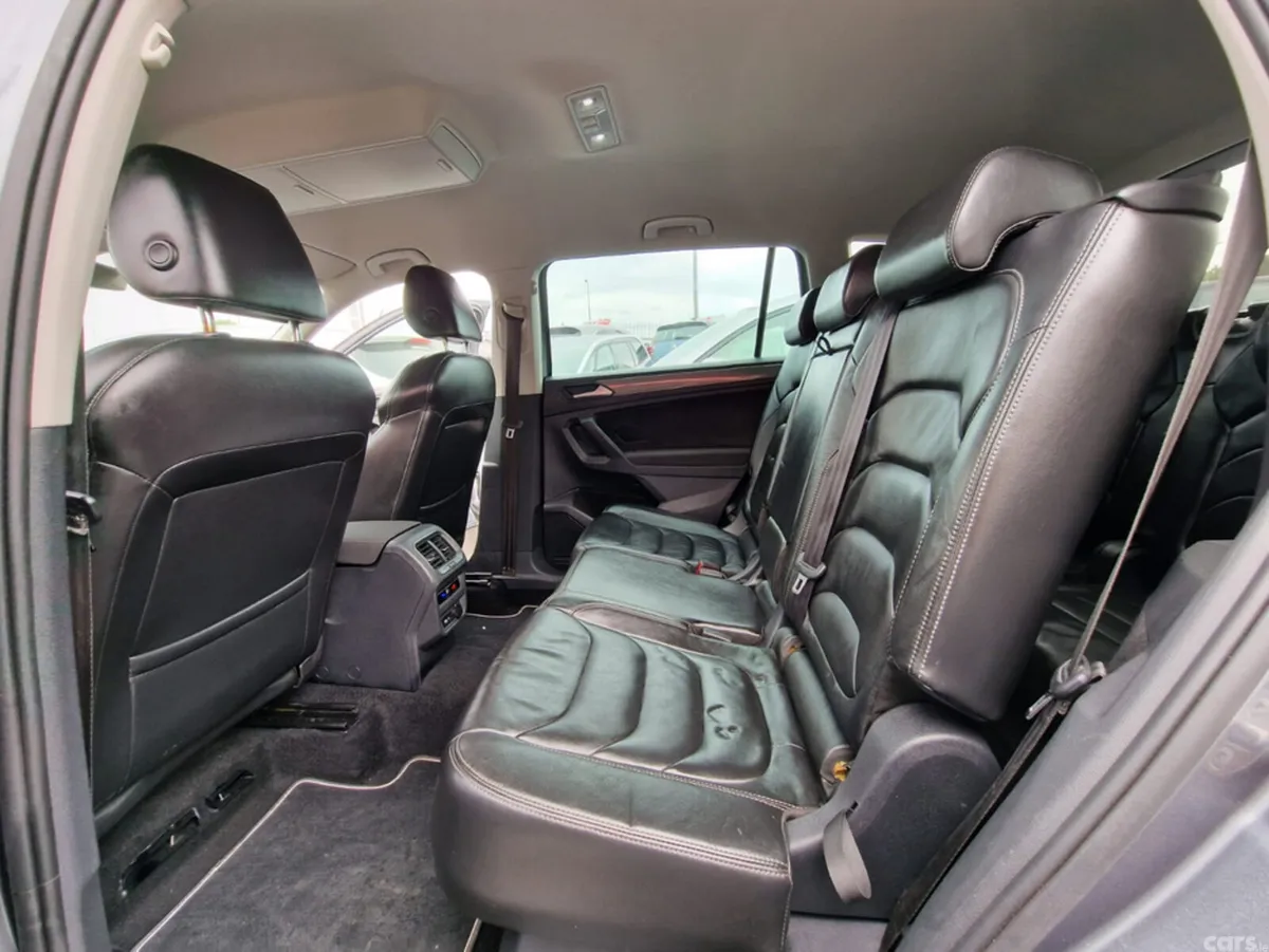 Volkswagen Tiguan Estate, Diesel, 2022, Grey