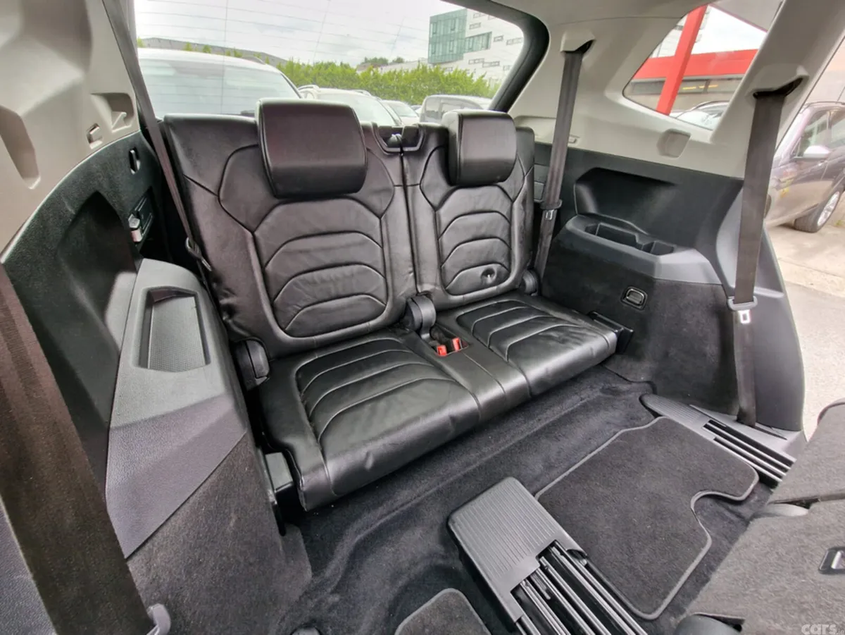 SEAT Tarraco MPV, Diesel, 2022, Grey