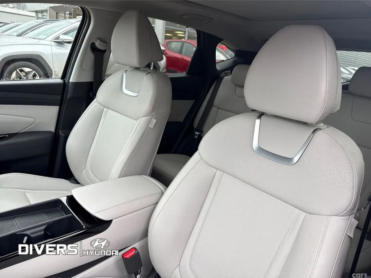 Hyundai Tucson MPV, Petrol Plug-in Hybrid, 2025, Black