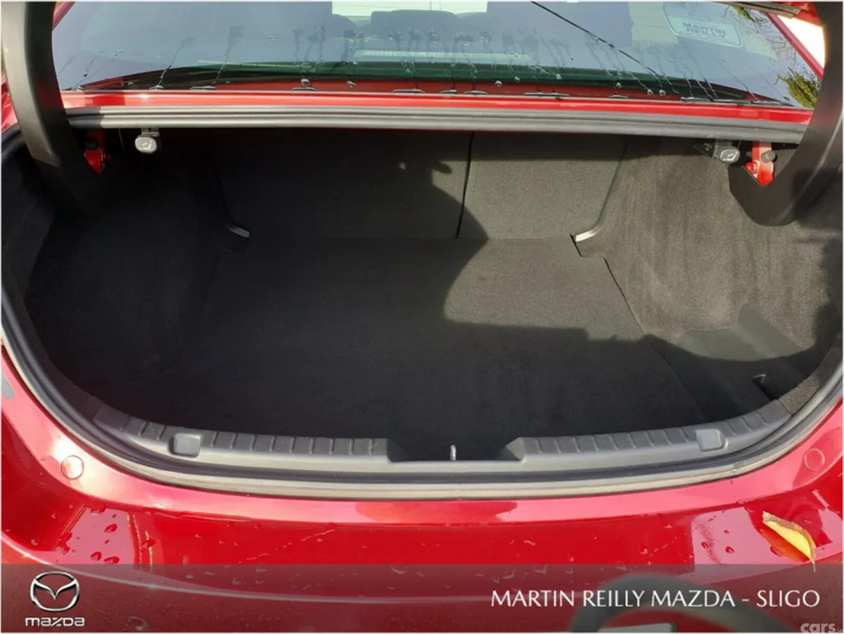 Mazda Mazda3 Saloon, Petrol, 2023, Red
