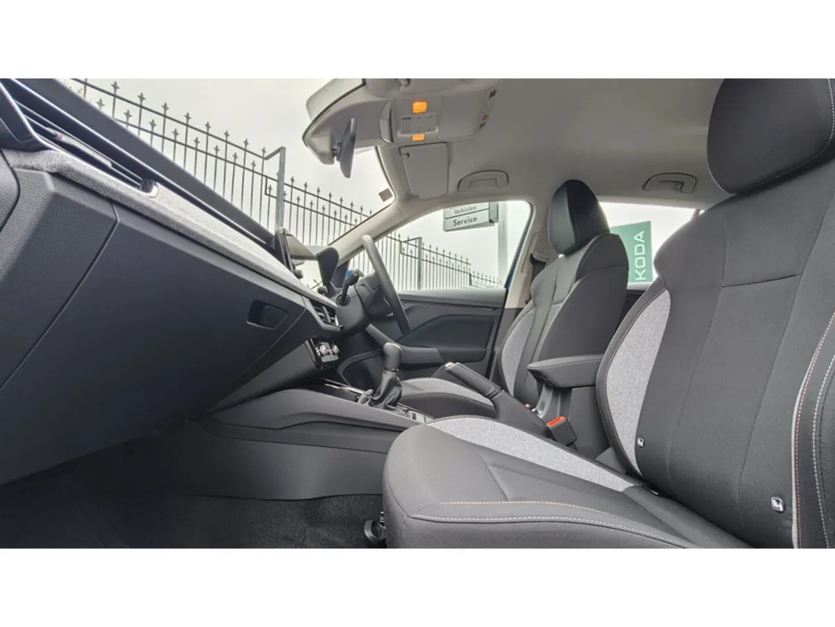 Skoda Kamiq Hatchback, Petrol, 2026, Grey