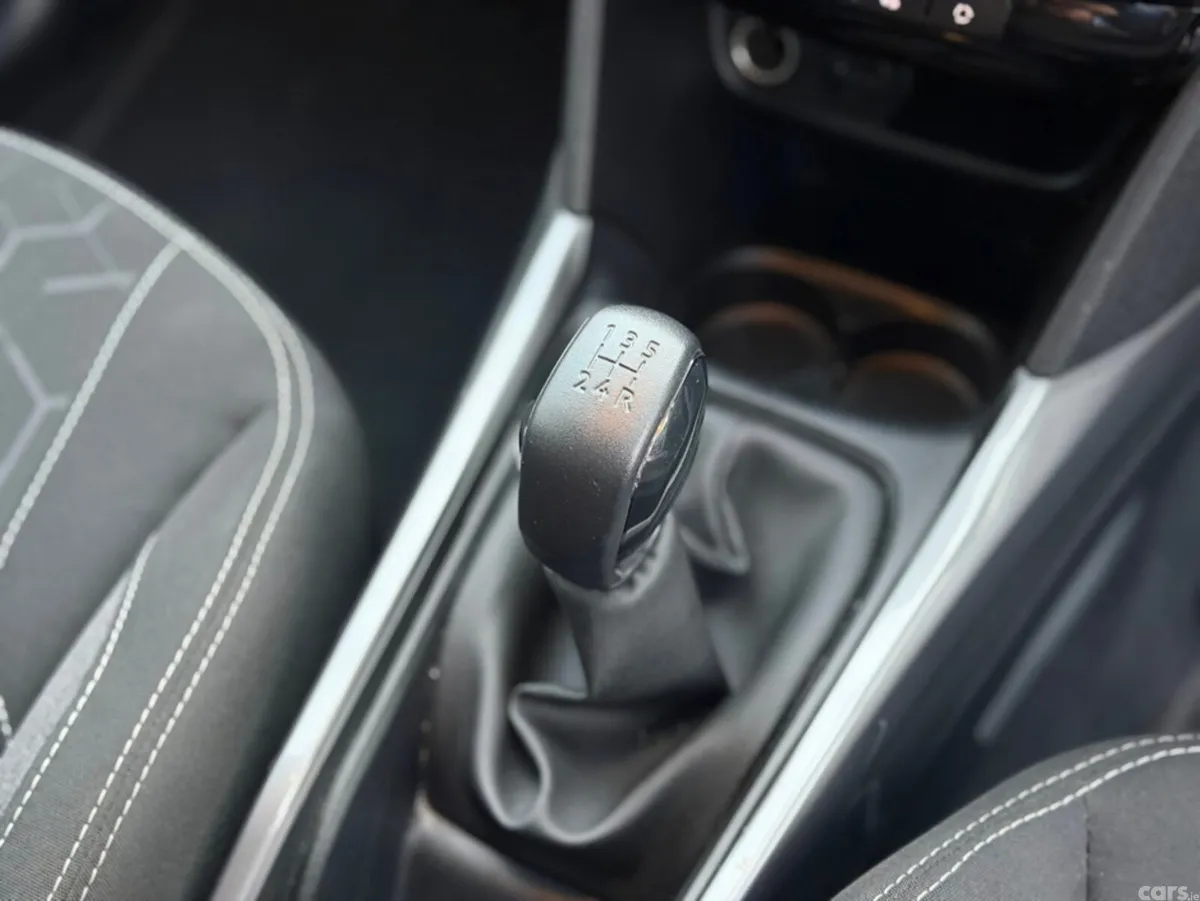 Peugeot 2008 Estate, Petrol, 2018, White