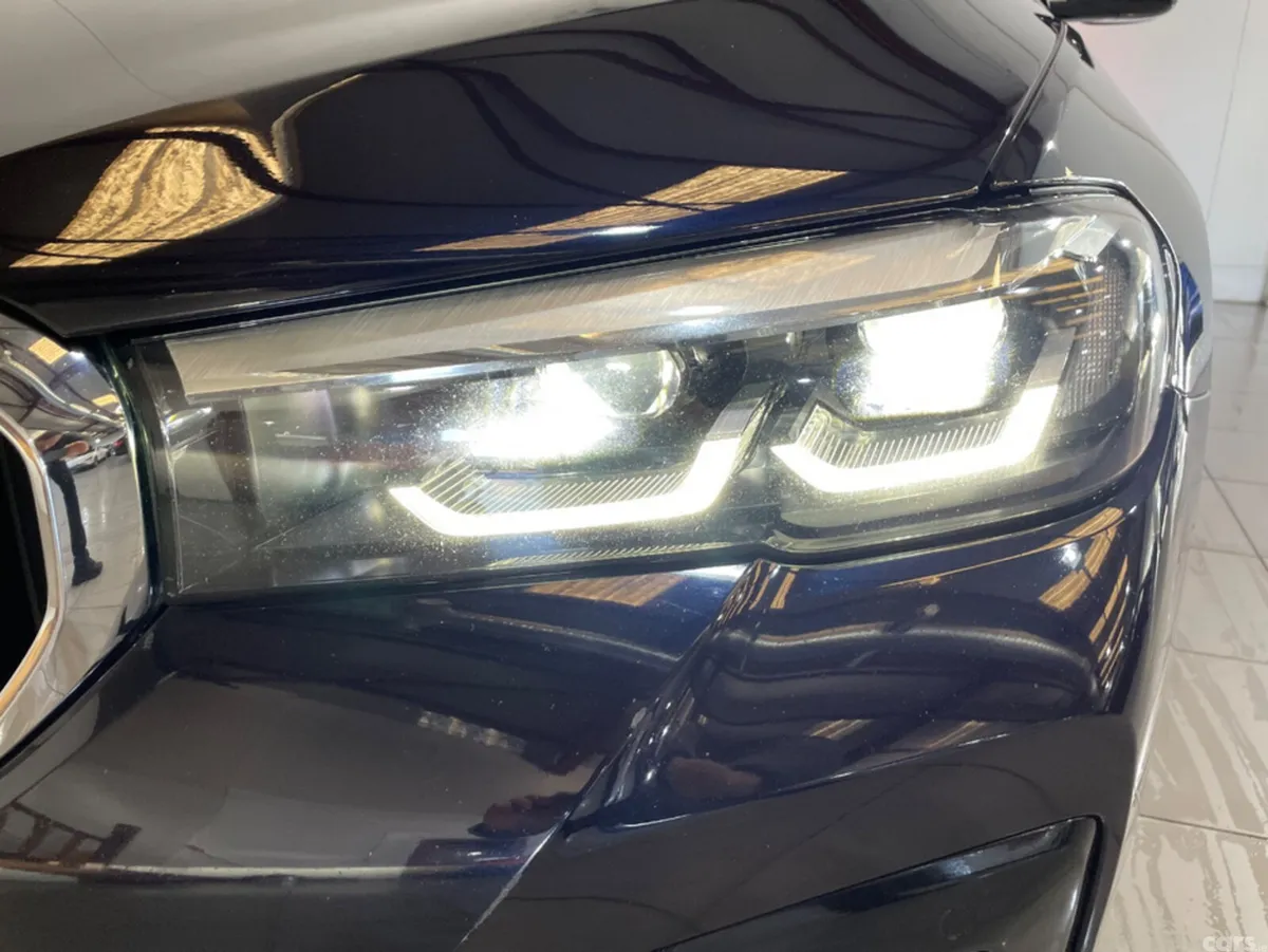 BMW 5-Series Saloon, Petrol Plug-in Hybrid, 2021, Black