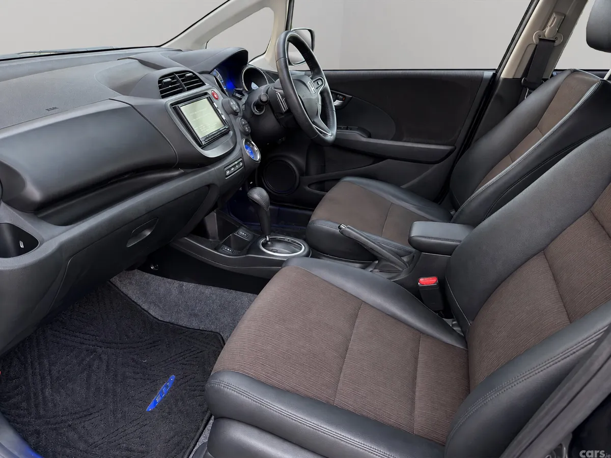 Honda Fit Hatchback, Petrol Hybrid, 2013, Black