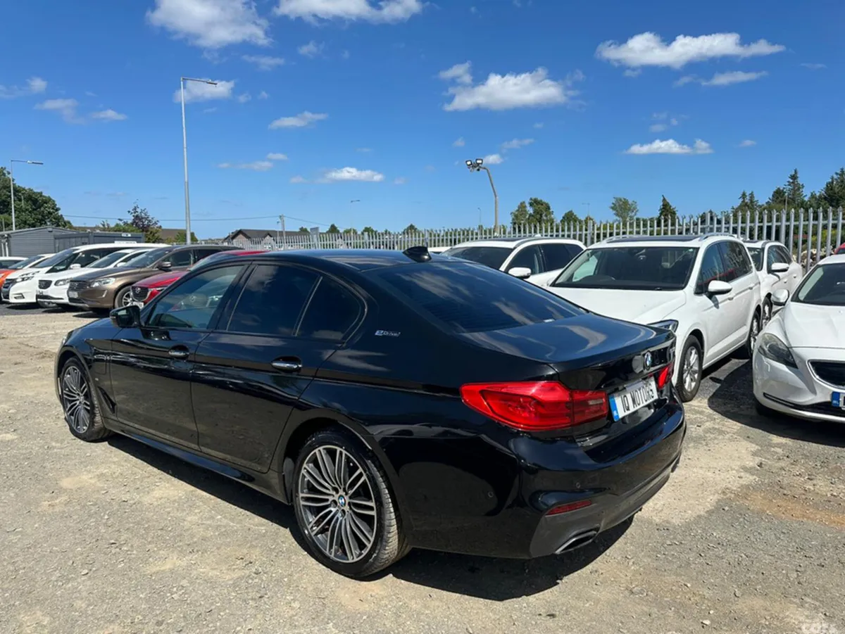 BMW 5-Series Saloon, Petrol Plug-in Hybrid, 2018, Black