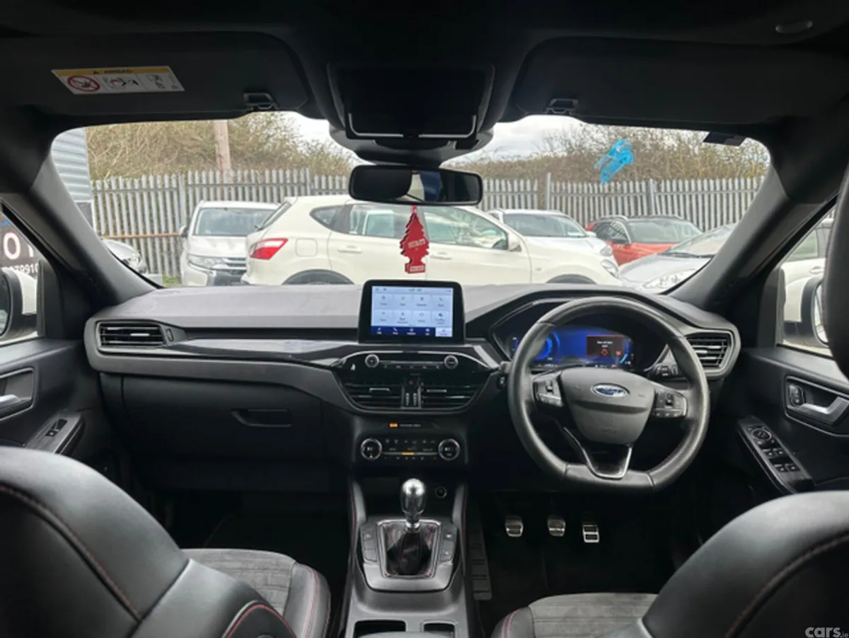 Ford Kuga Hatchback, Diesel, 2022, White