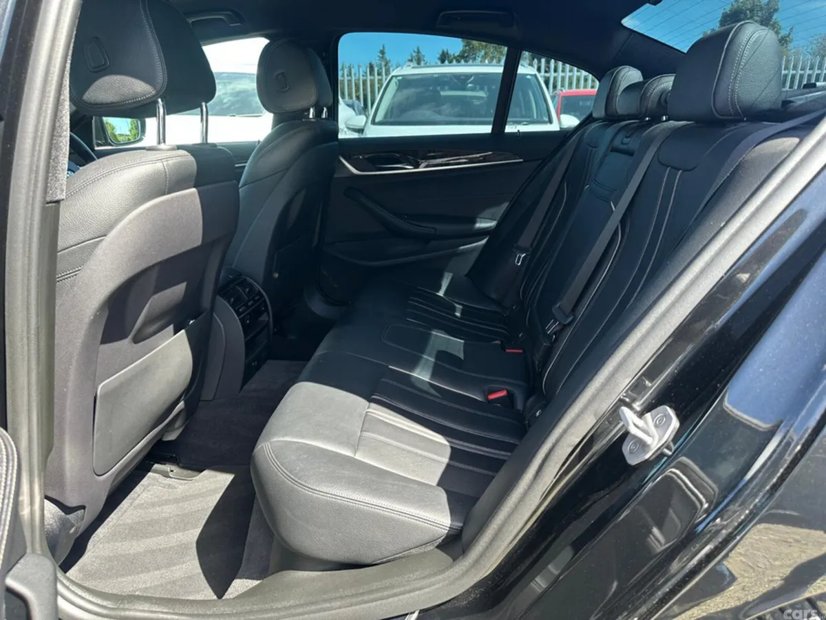 BMW 5-Series Saloon, Petrol Plug-in Hybrid, 2018, Black