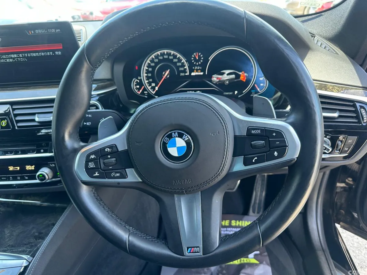 BMW 5-Series Saloon, Petrol Plug-in Hybrid, 2018, Black