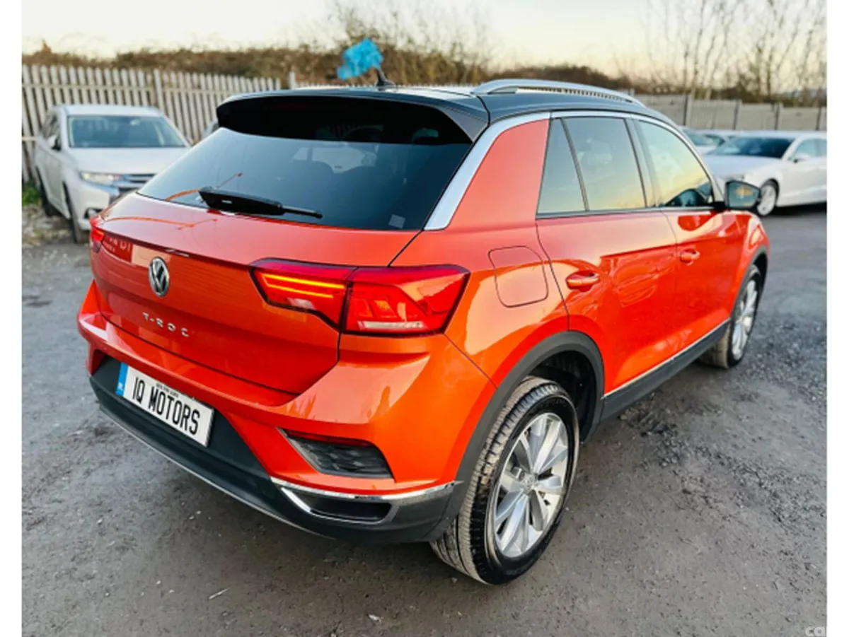 Volkswagen T-Roc SUV, Diesel, 2020, Orange