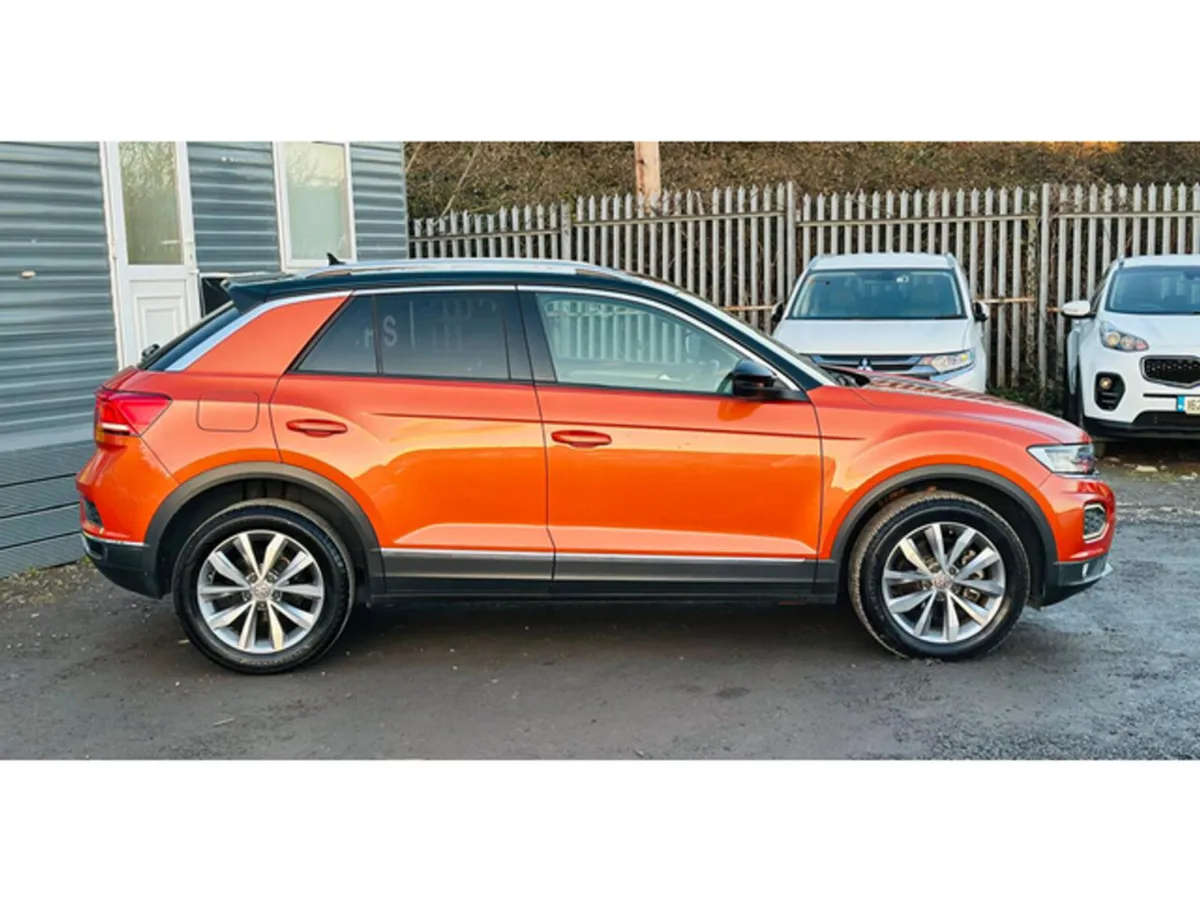 Volkswagen T-Roc SUV, Diesel, 2020, Orange