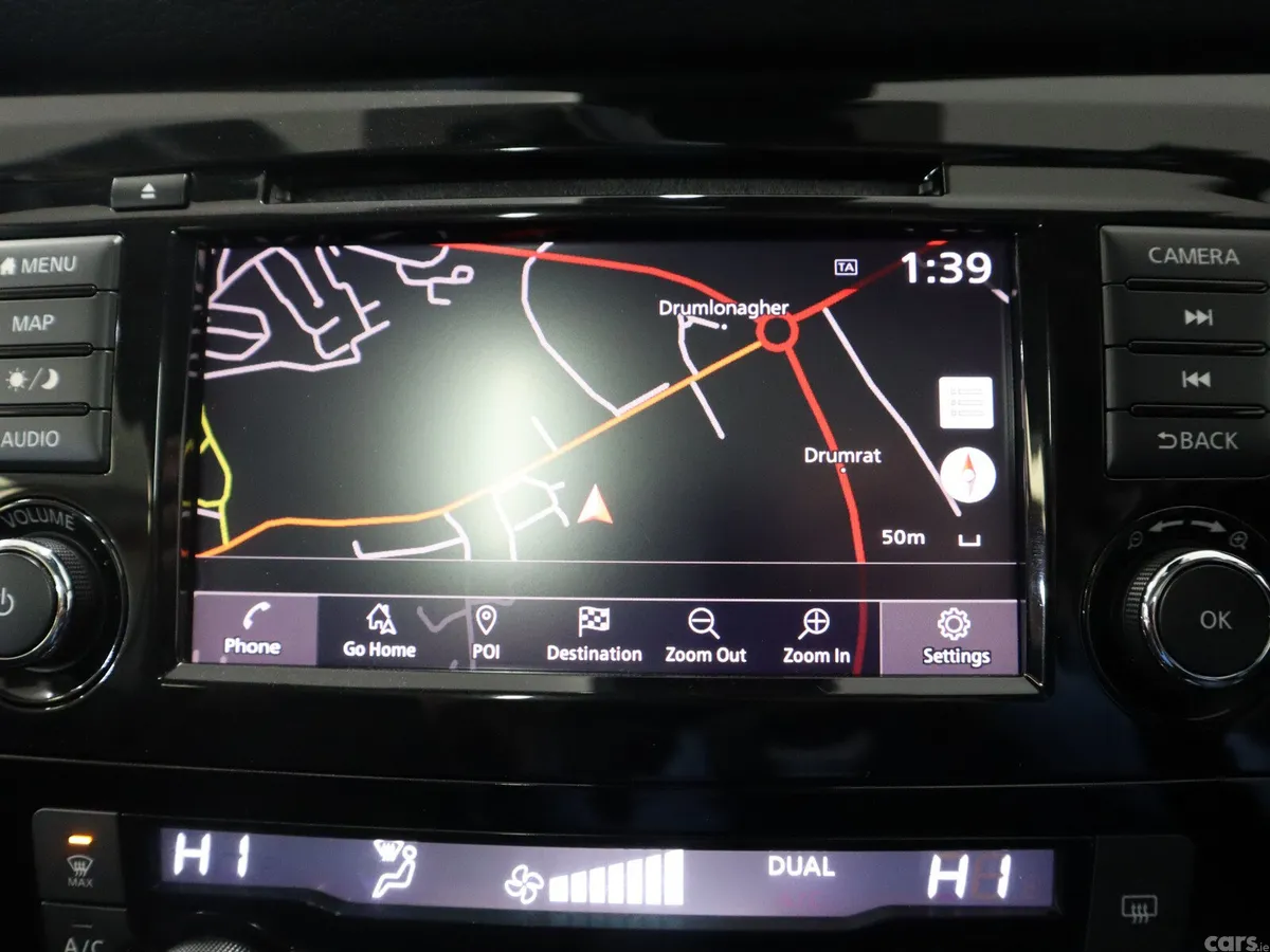 Nissan Qashqai MPV, Petrol, 2019, Grey