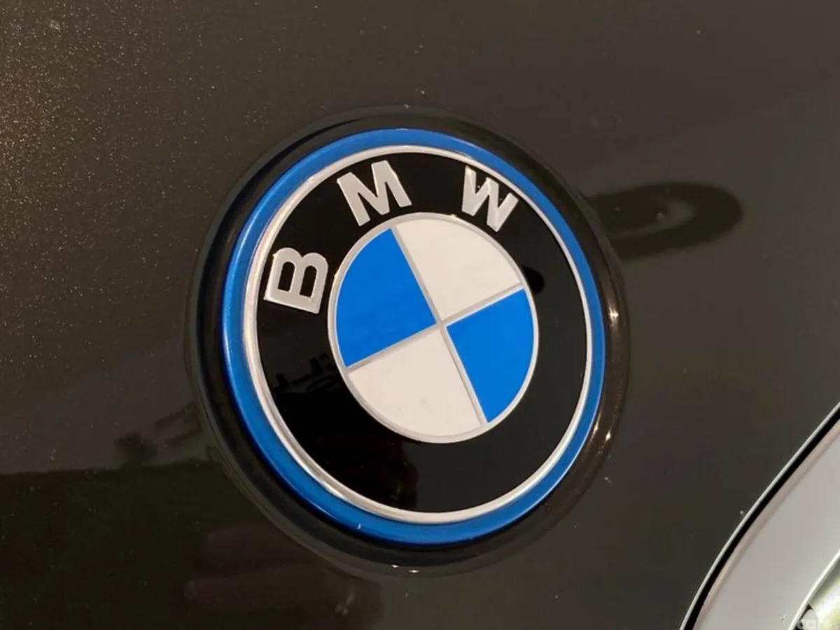 BMW 3-Series Saloon, Petrol Hybrid, 2023, Grey