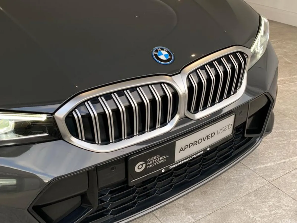BMW 3-Series Saloon, Petrol Hybrid, 2023, Grey