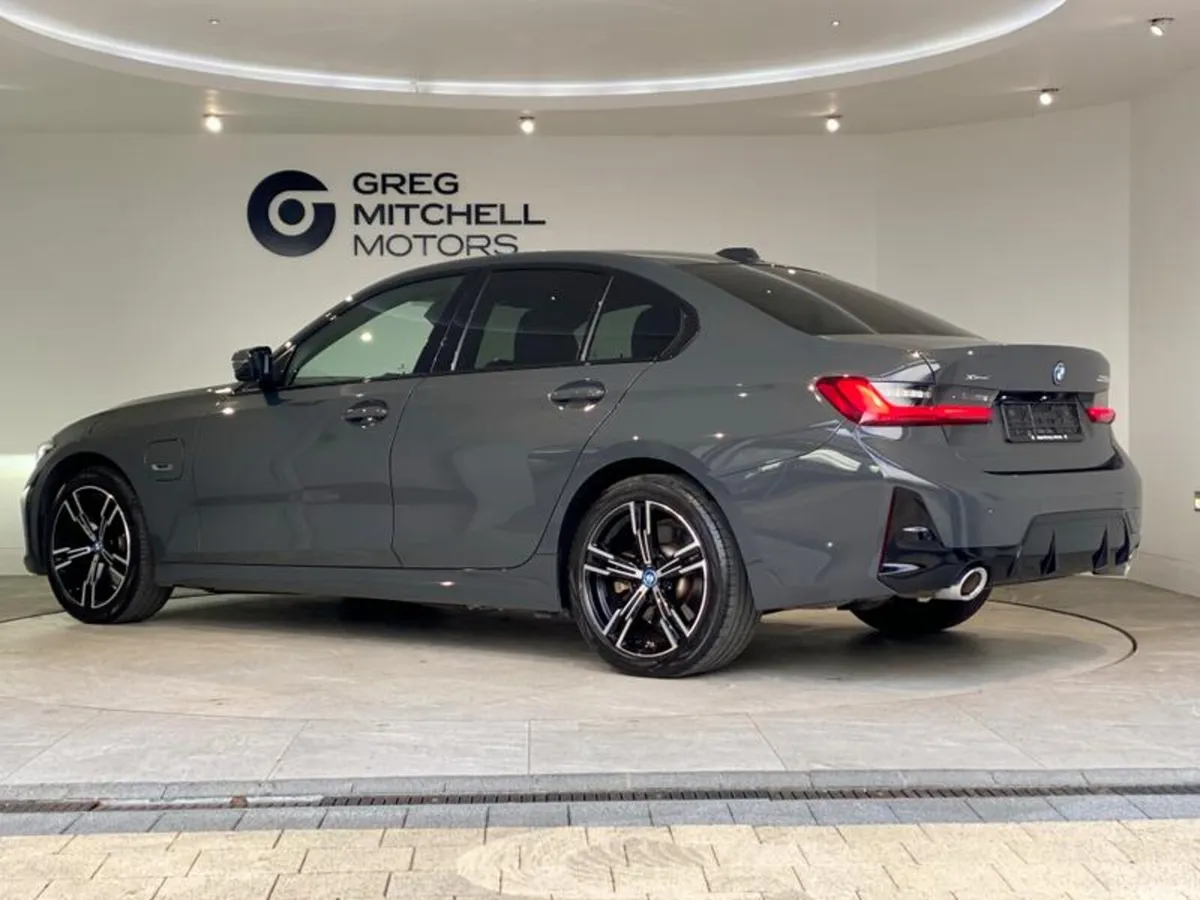 BMW 3-Series Saloon, Petrol Hybrid, 2023, Grey