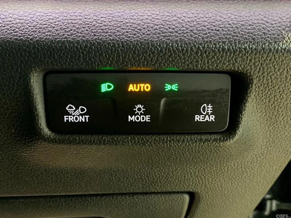 Volkswagen Tayron SUV, Petrol Hybrid, 2025, Black