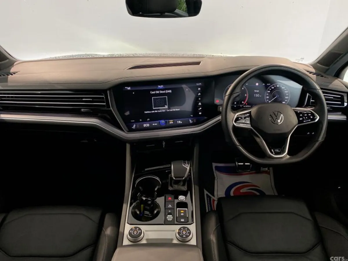 Volkswagen Touareg SUV, Diesel, 2022, Black