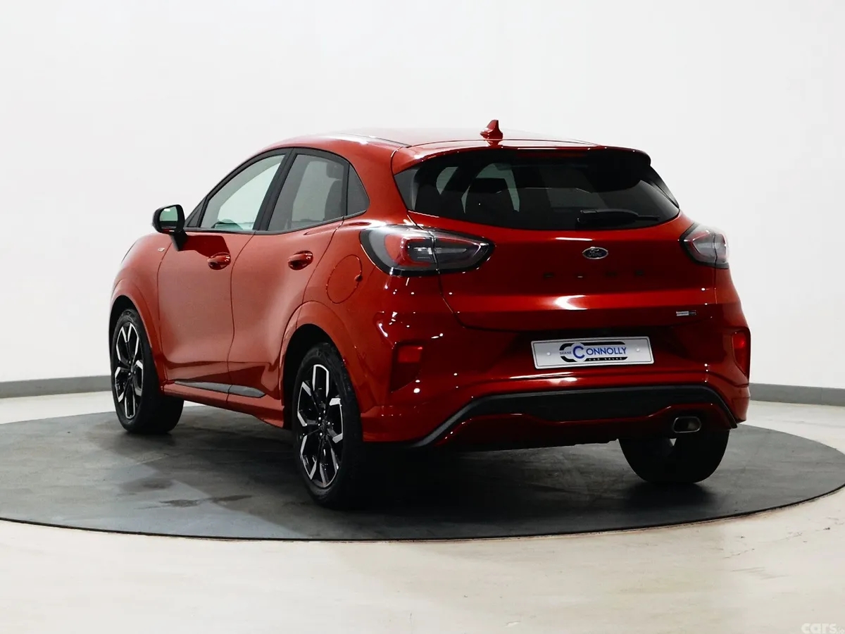 Ford Puma MPV, Petrol Hybrid, 2023, Red