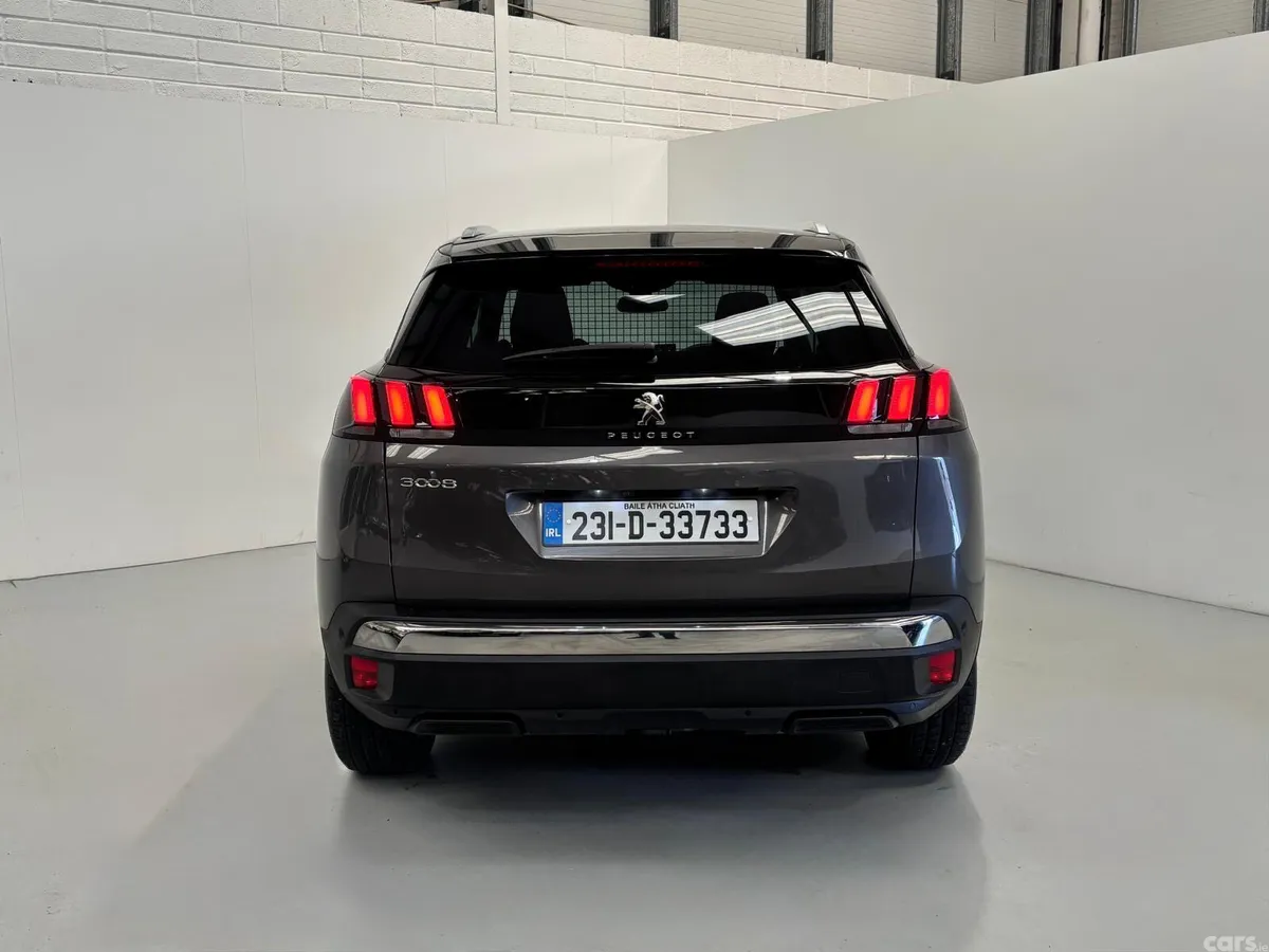 Peugeot 3008 Van, Diesel, 2023, Grey