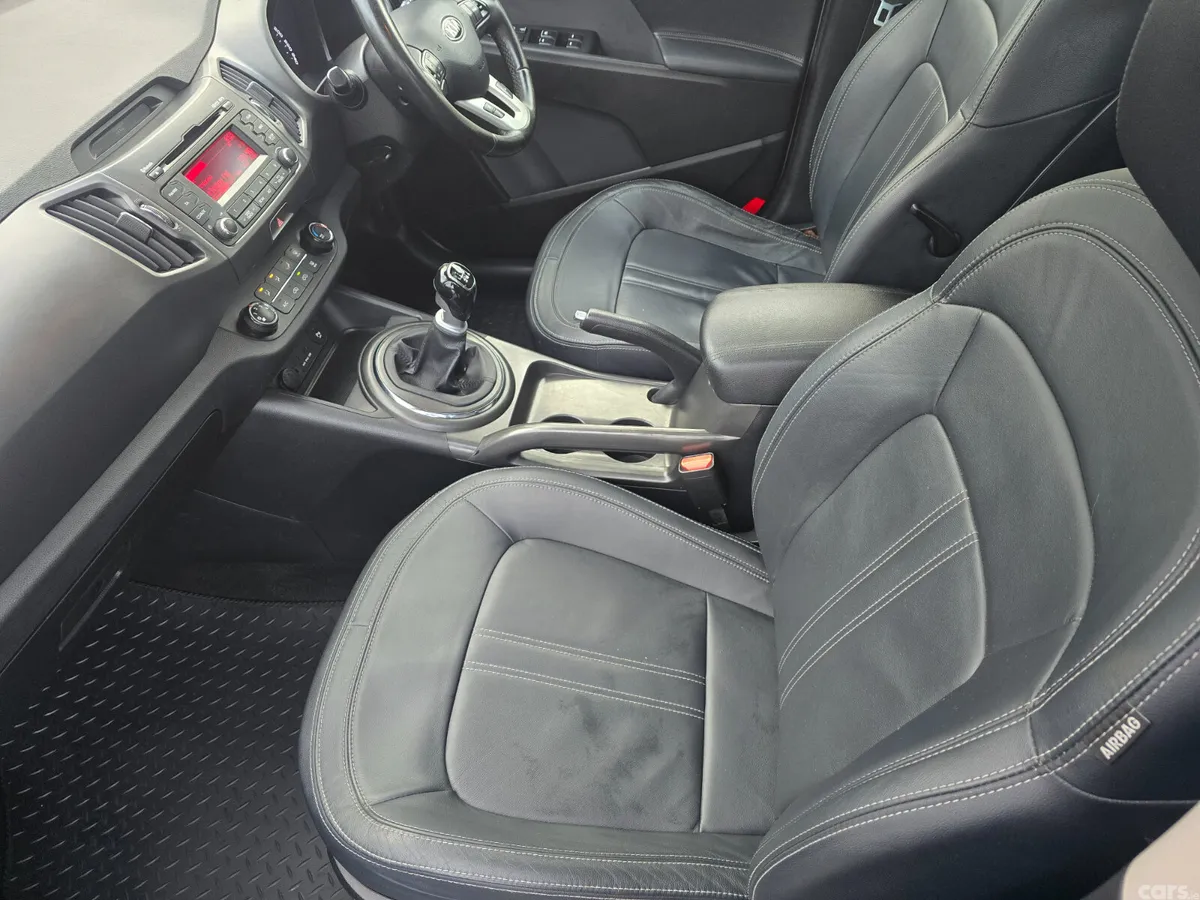 Kia Sportage SUV, Diesel, 2014, Silver