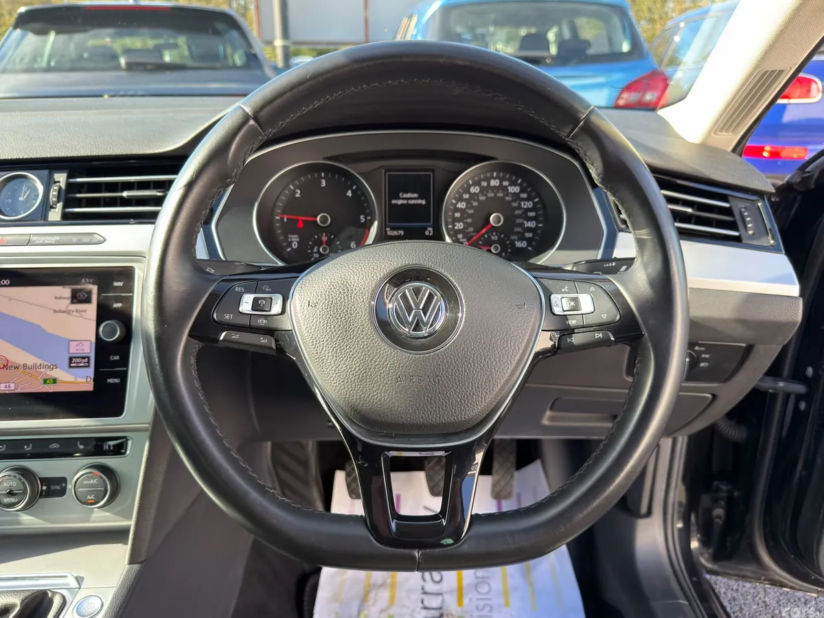 Volkswagen Passat Saloon, Diesel, 2019, Black