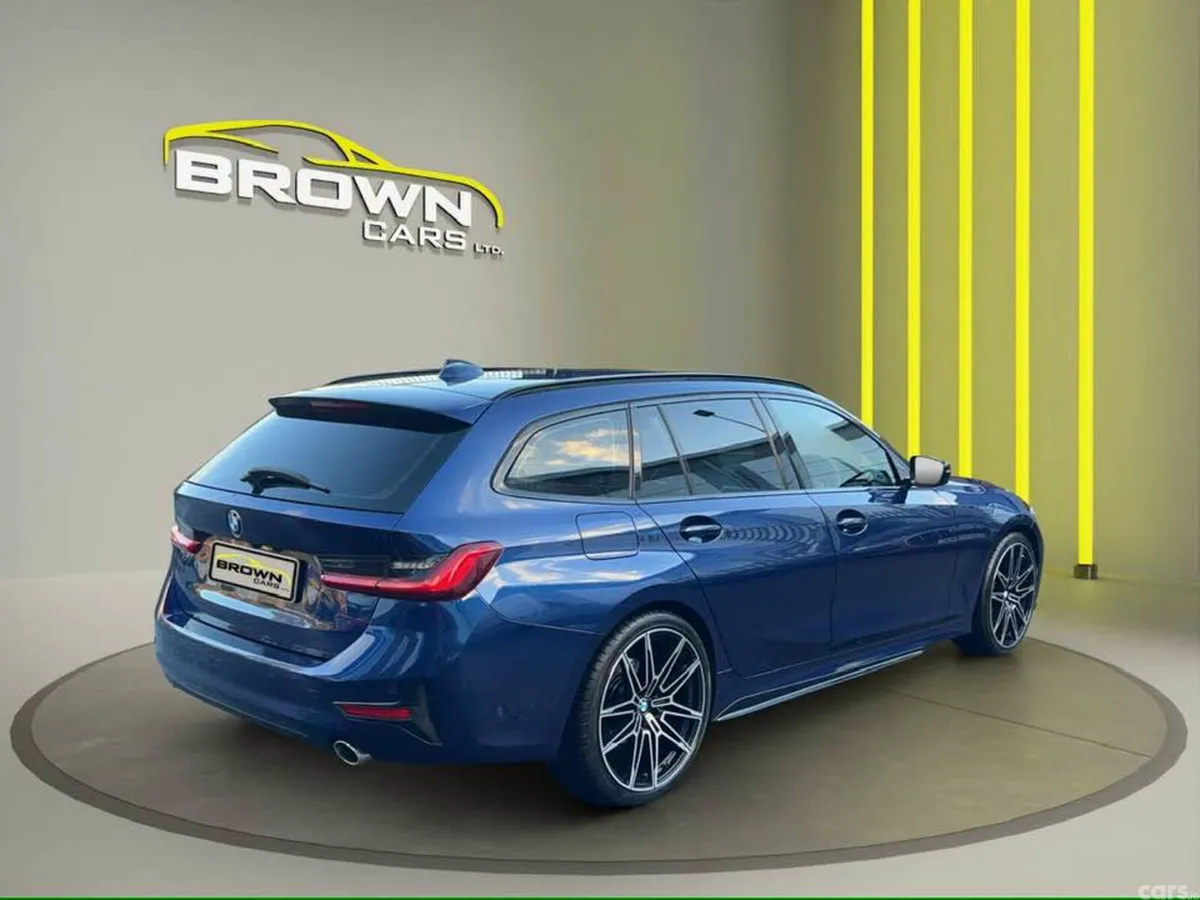 BMW 3-Series Estate, Diesel, 2020, Blue