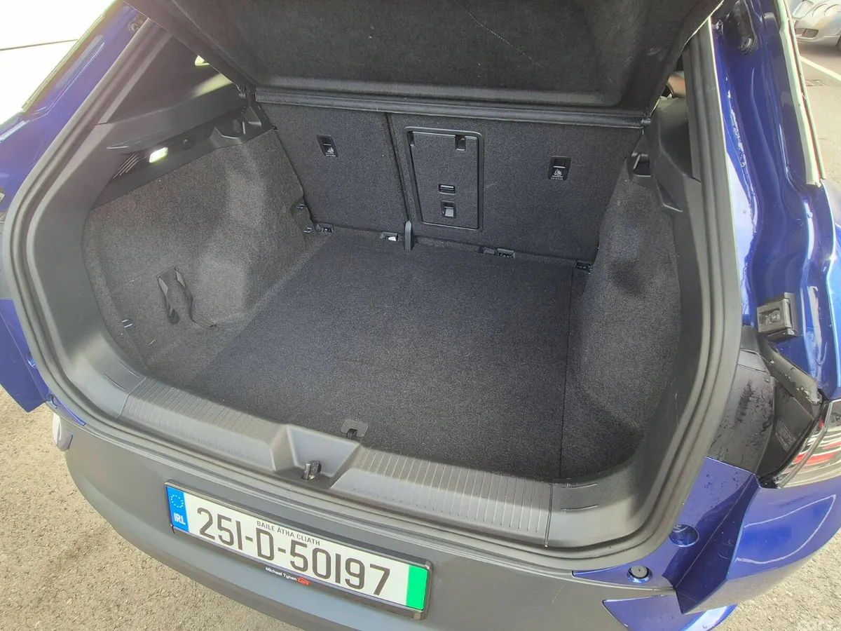 Volkswagen ID.4 SUV, Electric, 2025, Blue