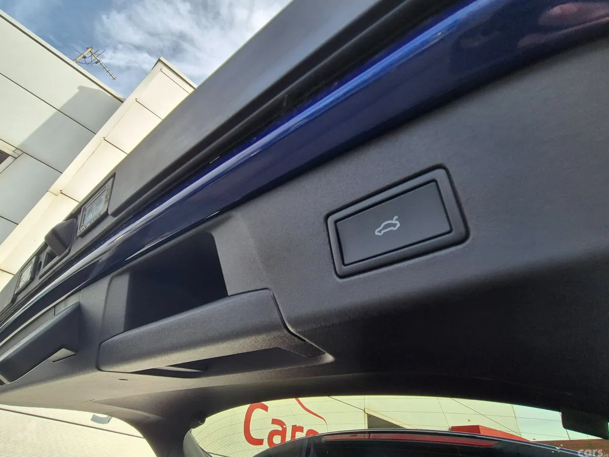 Volkswagen ID.4 SUV, Electric, 2025, Blue
