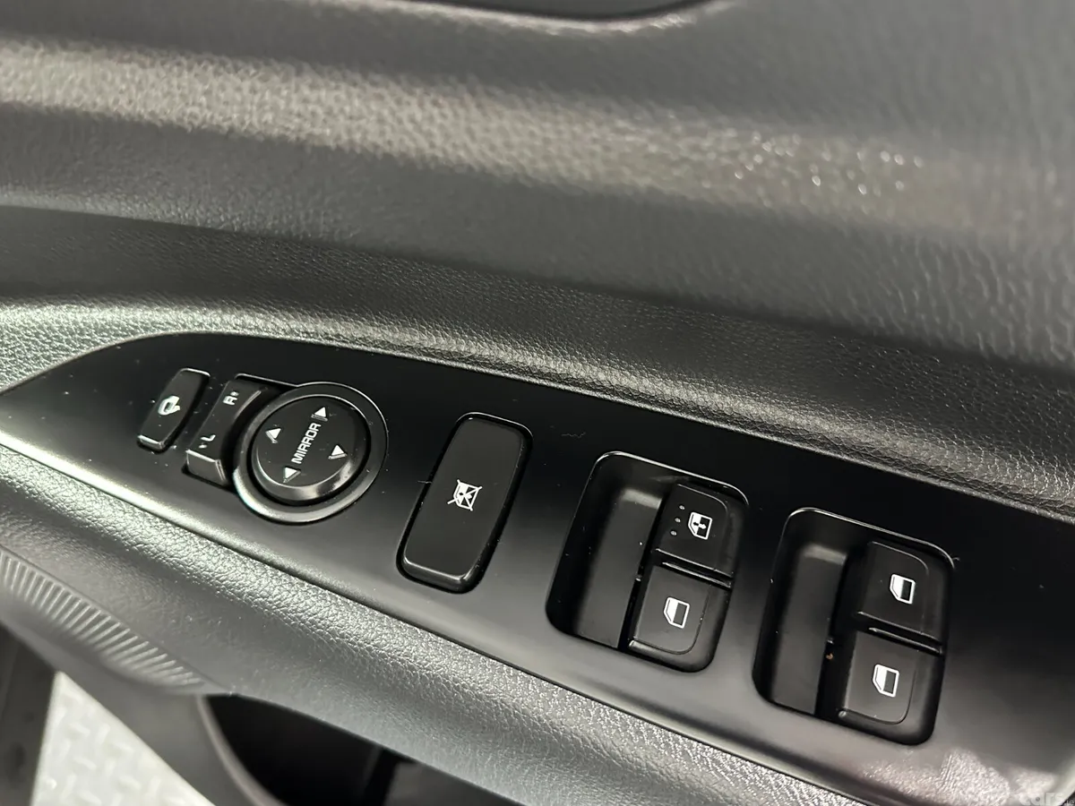 Kia Stonic Hatchback, Petrol Hybrid, 2026, Grey