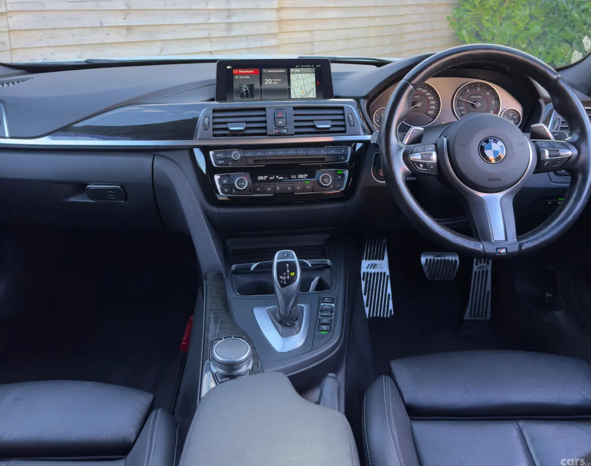 BMW 3-Series Saloon, Diesel, 2018, White